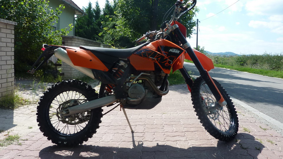 Ktm2.jpg